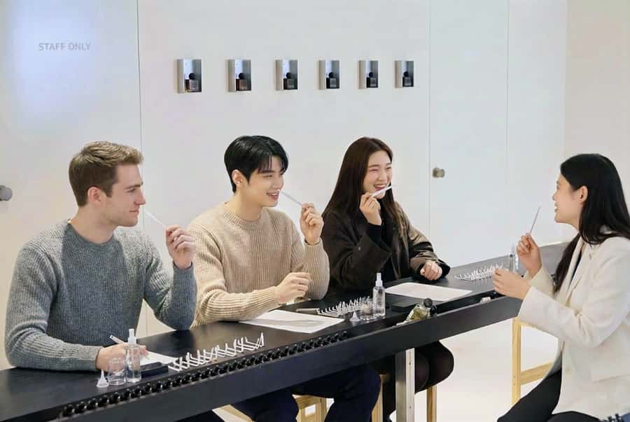 Seoul: Create Your Own Natural Perfume with a Perfumer - Testing 30 oils, one scent at a time