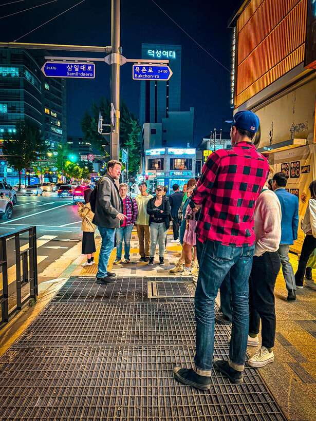 Seoul: Dark Side of the City and Ghost Stories Walking Tour - Standard route or the 2.5-hour extended tour?