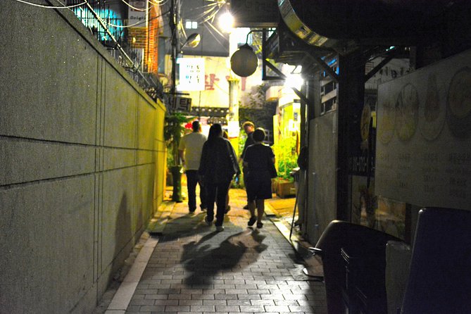 Seoul: Evening Dark History, Folklore & Ghost Story Walking Tour - Walking, timing, and group size