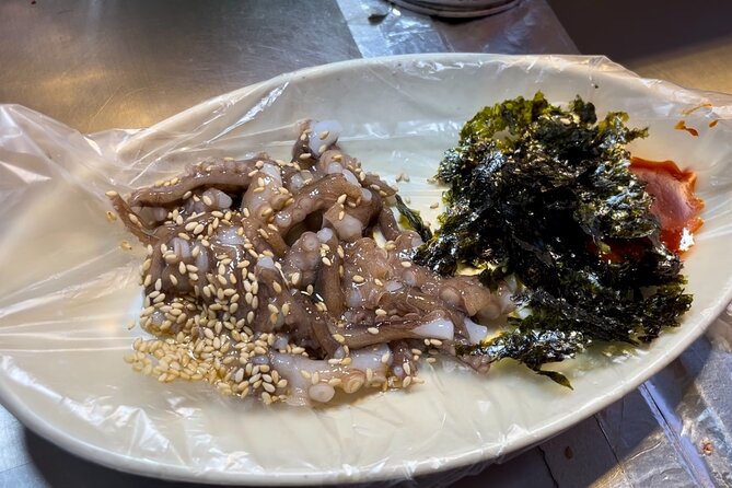 Seoul Fun Food Tour: 12 different food tastings - Gwangjang Market: an hour of classic Korean food