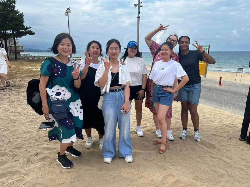 Seoul: Gangneung BTS K-Pop & K-Drama Filming Locations Tour - Adeul Rocky Park and its unusual natural shapes