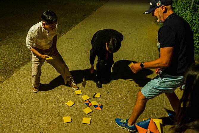 Seoul Han River Night Tour: Picnic, Games & Starlight Cruise - Korean games that get everyone involved