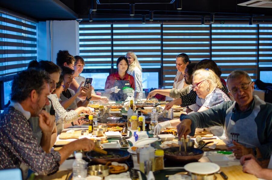 Seoul: Korean Cooking at Seoul Cooking Club! - Key points at a glance