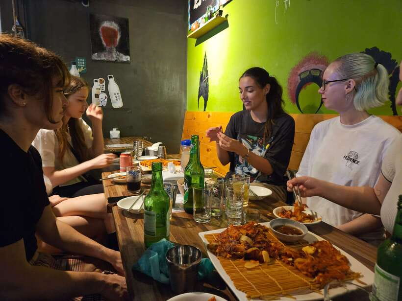 Seoul: Korean Drinking Games Night (non-drinkers welcome) - Key things to know before you book