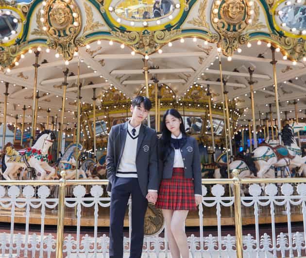Seoul: Lotte World 1 Day Pass & Korean School Uniform Rental - The uniform rental, deposits, and extra clothing