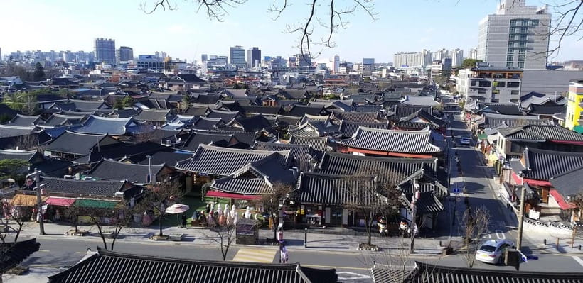 Seoul: Maisan Cherry Blossom and Jeonju Hanok Day Tour - Why Maisan’s Horse-Ear Peaks Make the First Stop Special