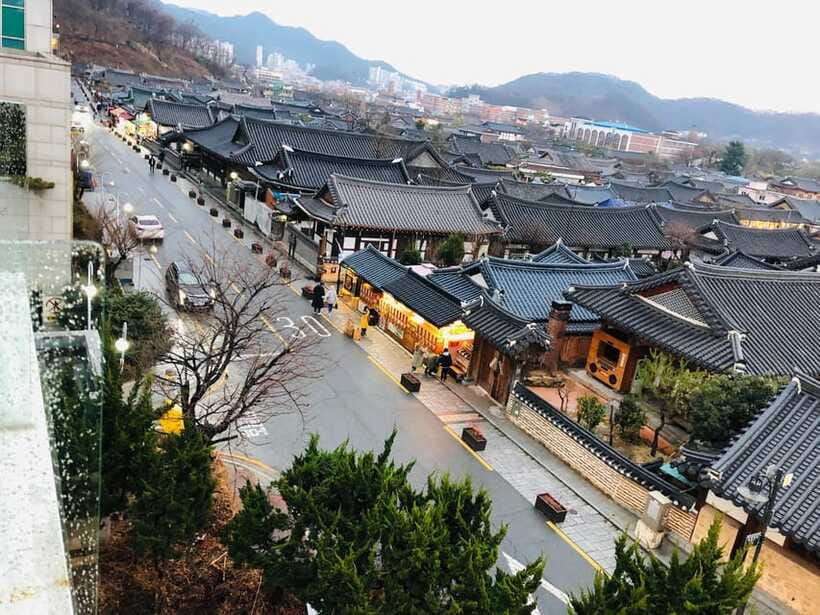 Seoul: Maisan Cherry Blossom and Jeonju Hanok Day Tour - Booking Tips for a Mid-April Departure