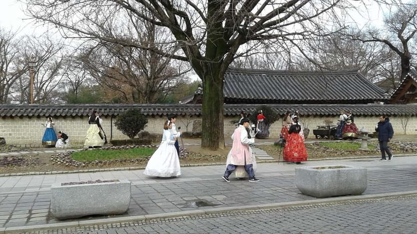 Seoul: Maisan Cherry Blossom and Jeonju Hanok Day Tour - Jeonju Hanok Village on the Way Back to Seoul