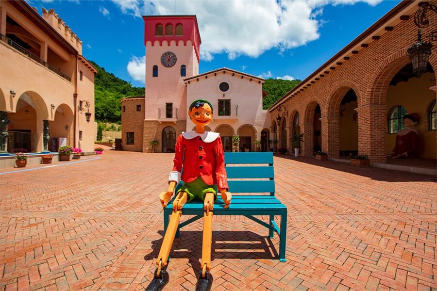 Seoul: Nami, Petite France, Italian Village, Railbike Option - Italian Village and its Pinocchio displays