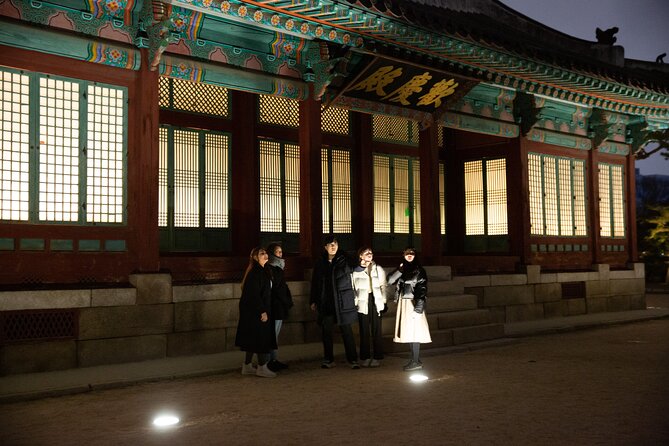 Seoul Night Palace & Market Food Tour with Vehicle - Gwangjang Market turns the evening into dinner
