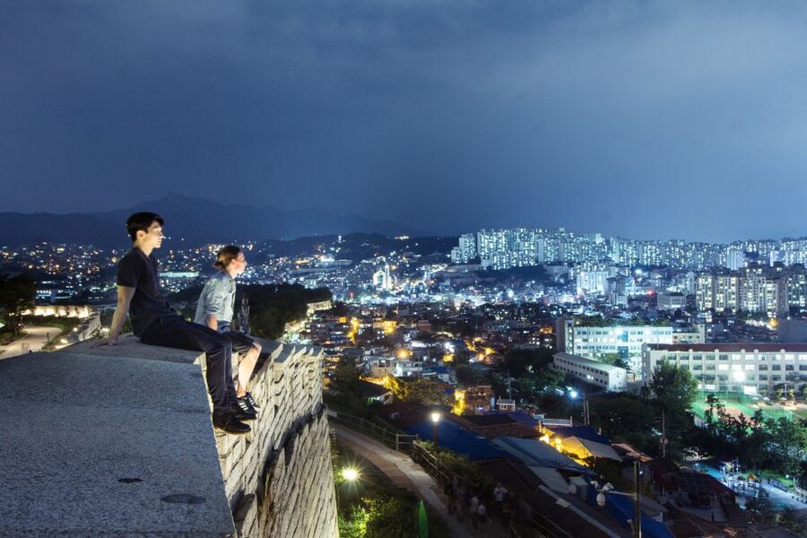 Seoul: Nighttime Hidden Gems Walking Tour - Who should book this Seoul night walk