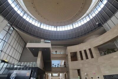 Seoul Private RV tour, explore real Korea from Past to Future