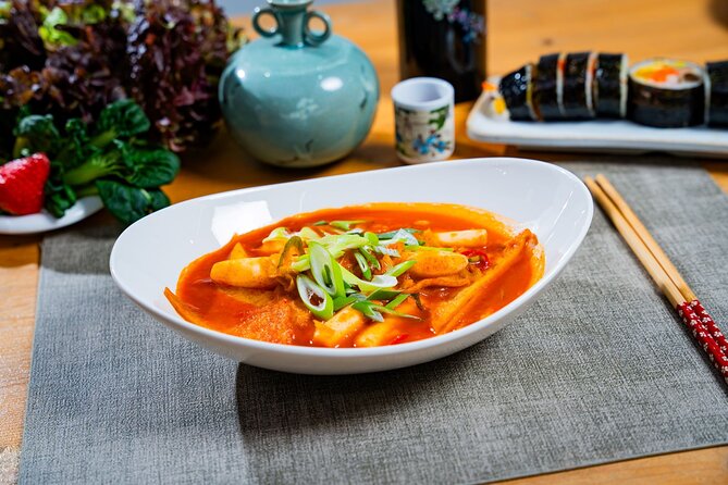Seoul : Taste of Korea, Authentic Home-Style Cooking Class - What happens at the cooking stations