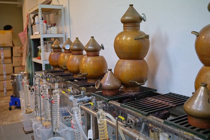 Soju Tasting at Distillery - story of 3 pigs - What makes the alcohol worth tasting