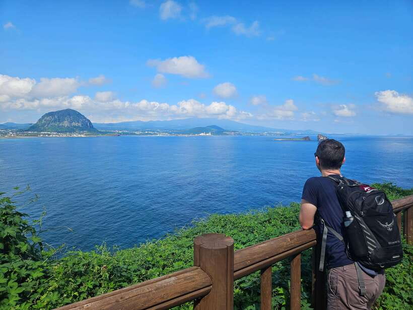 South-West Jeju Essentials: Hallasan & Signature Highlights - Bomunsa Temple closes the route on a quiet note