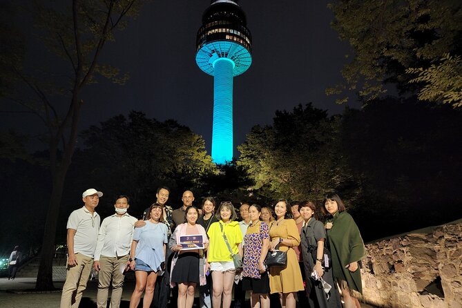 Special City Night Tour - The Hallyu Culture Center and modern Korean culture