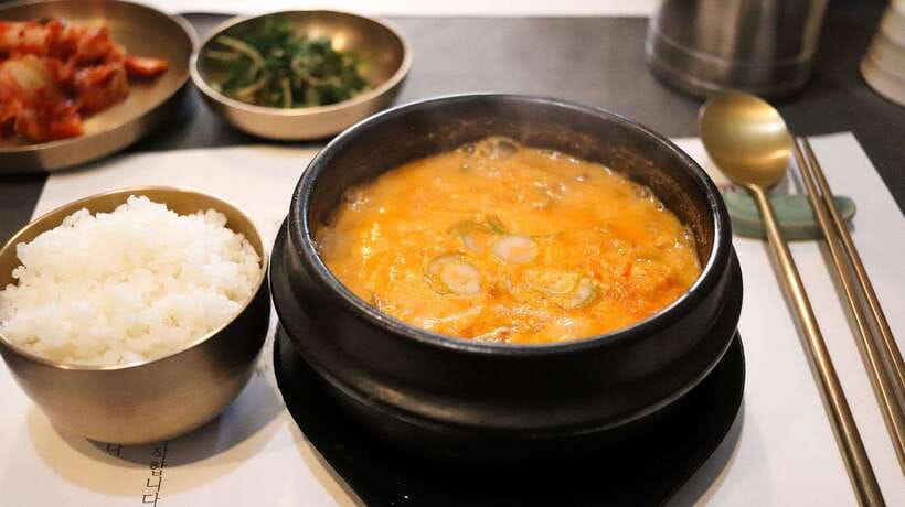 You're Invited to Our Home in Seoul: The Only Cooking Class! - Sikhye, hotteok, and a slower finish