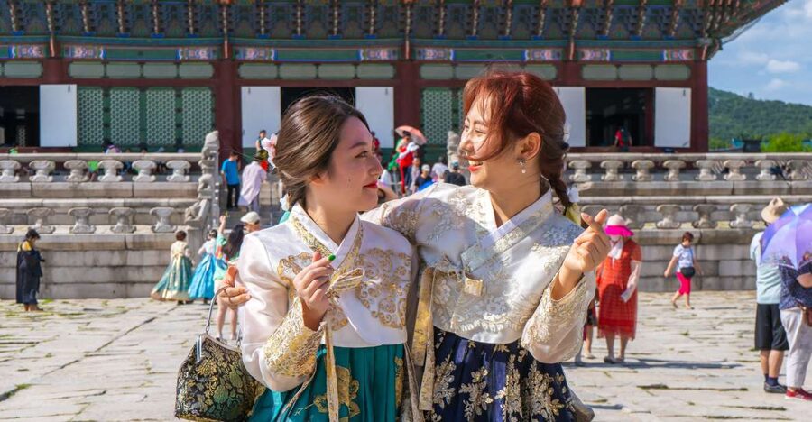 Your Personal Seoul Photographer! - Gyeongbokgung Palace: Seoul’s grandest photo set